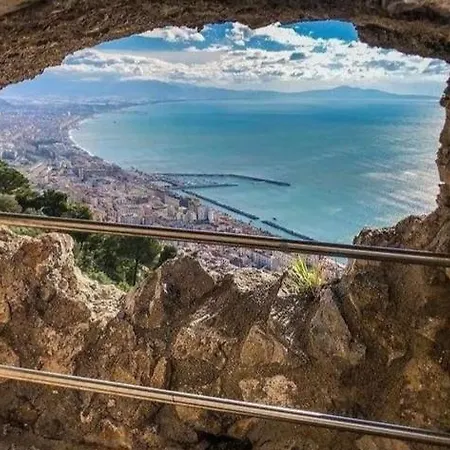 Casa La Maison De Losyram Art 4*