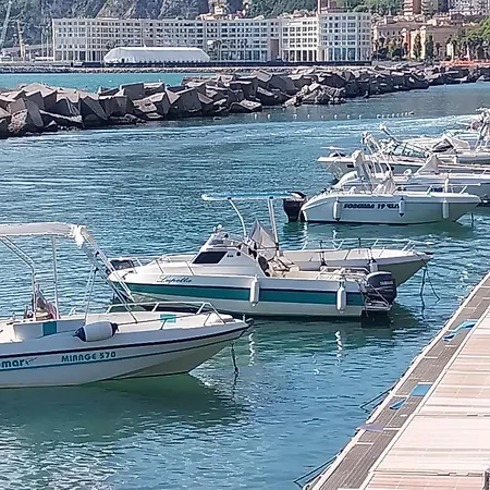 Casa La Maison De Losyram Art Salerno